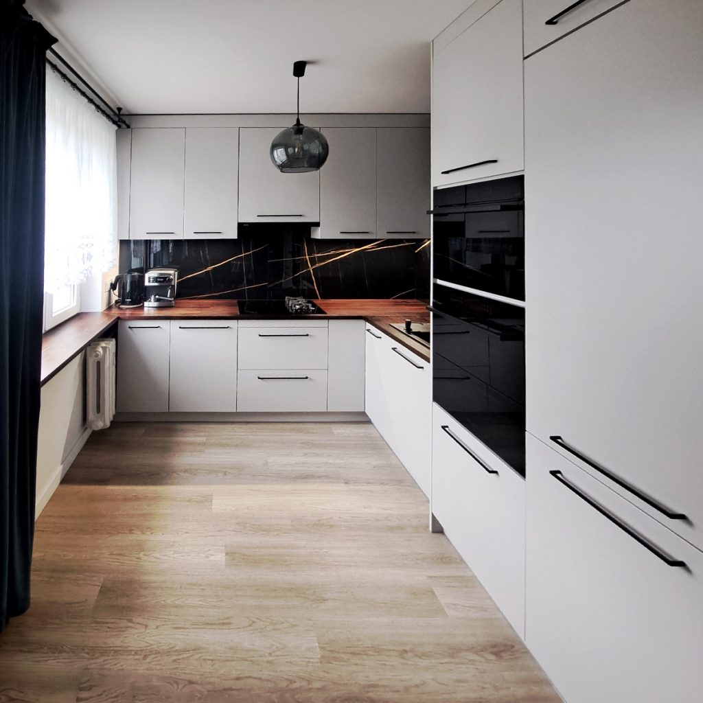 Jadalnia-i-kuchnia-u-cioci_v4