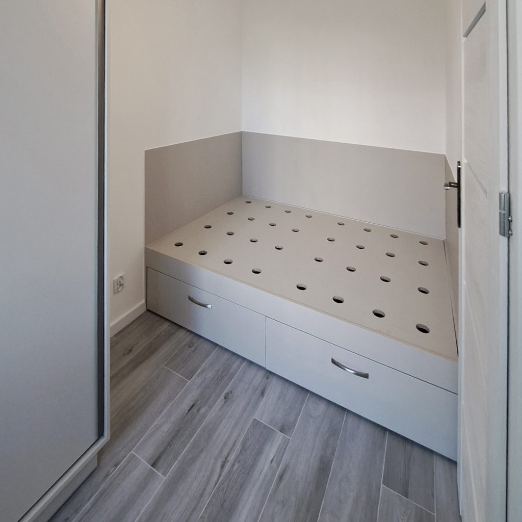 PODLESKA-KAWALERKA_SYPIALNIA